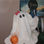 👻 TikTok’s Spooktacular Obsession: The Dollar Tree Ghosts That Are Taking Over Halloween! 👻